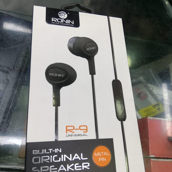 Ronin R 9 Crystal Clear Sound Earphone Shopping Click Pk Ronin R 9 Crystal Clear Sound Earphone Shopping Click Pk
